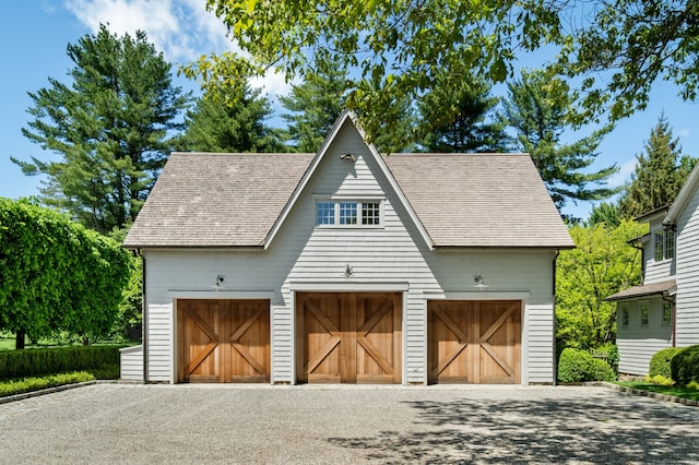 945 Oenoke Rdg, New Canaan, CT 06840 - view of garage