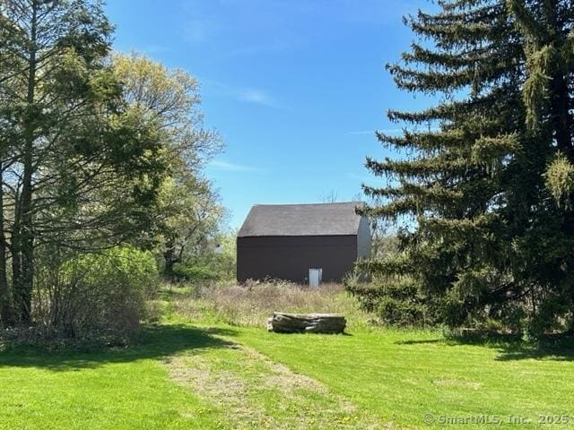 455 E St, Middletown, CT 06457 - view of green lawn featuring an outbuilding