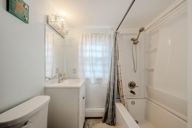 10 Sperry St, Milford, CT 06460 - bathroom featuring vanity, toilet, and shower / bath combo with shower curtain