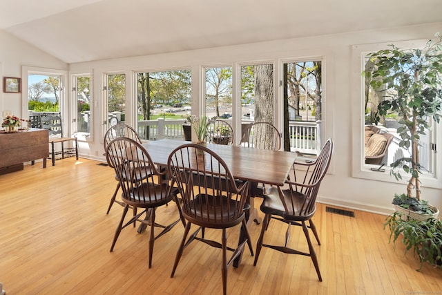43 Pine Point Rd, Norwalk, CT 06853 - sunroom / solarium with plenty of natural light and visible vents