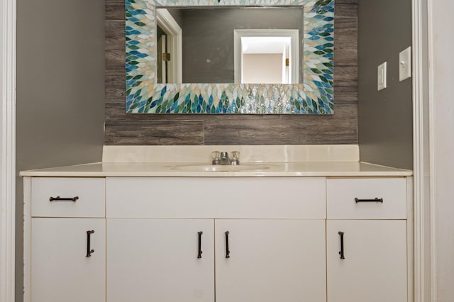 75 Redwood Dr Unit 609, East Haven, CT 06513 - bathroom featuring vanity