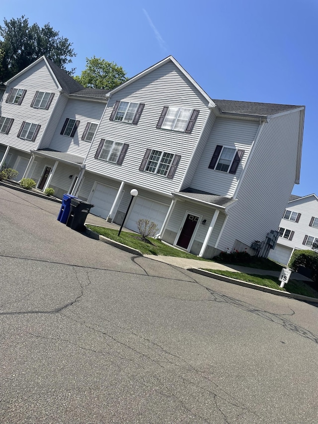 view of front of property with an attached garage