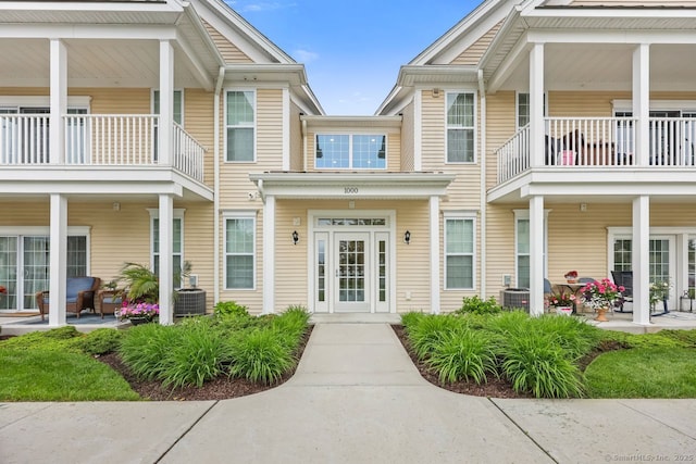 1022 Country View Rd Unit 1022, Danbury, CT 06810 - property entrance featuring a balcony