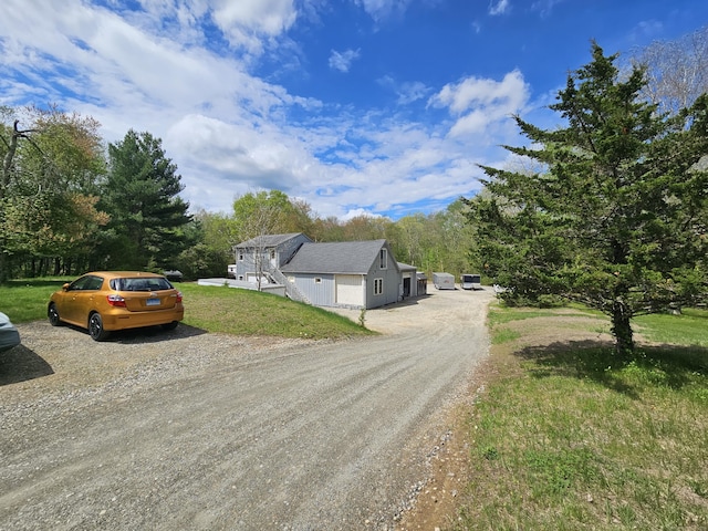 69 Elmdale Rd, Canterbury, CT 06331 - view of dirt / gravel driveway