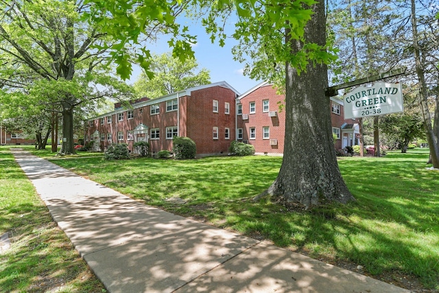 36 Courtland Ave Unit 3, Stamford, CT 06902 - view of home's community with a yard