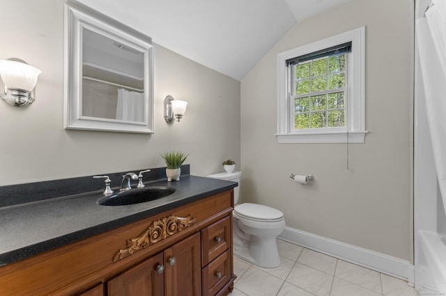 15 Hickory Hill Rd, Avon, CT 06001 - bathroom featuring lofted ceiling, baseboards, toilet, curtained shower, and vanity