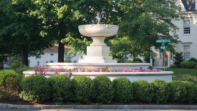 view of property's community