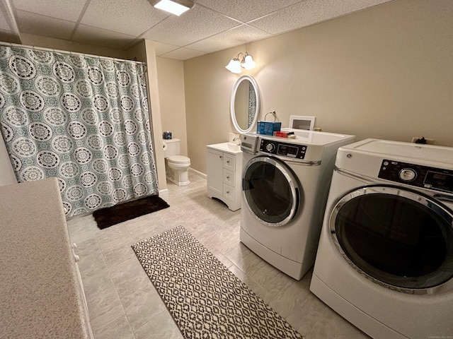 92 Sherwood Ln, Norwich, CT 06360 - laundry area with independent washer and dryer