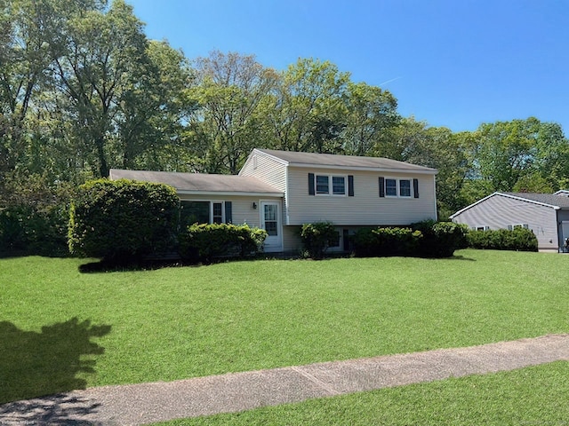 132 Walkley Dr, Southington, CT 06489 - tri-level home with a front lawn