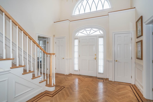 7 Brighton Ln, Simsbury, CT 06070 - foyer featuring a towering ceiling and stairs