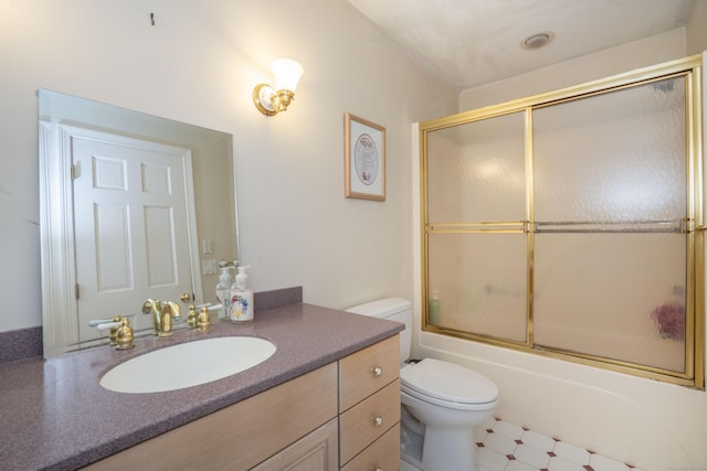 7 Brighton Ln, Simsbury, CT 06070 - full bath featuring toilet, vanity, and combined bath / shower with glass door