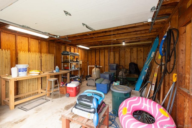86 Rustic Ln, East Hartford, CT 06118 - view of garage