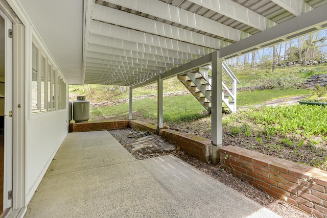 102 Colonial Rd, Guilford, CT 06437 - view of patio with stairs