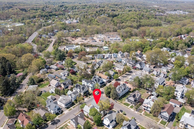 175 Lincoln St, Middletown, CT 06457 - birds eye view of property featuring a forest view and a residential view