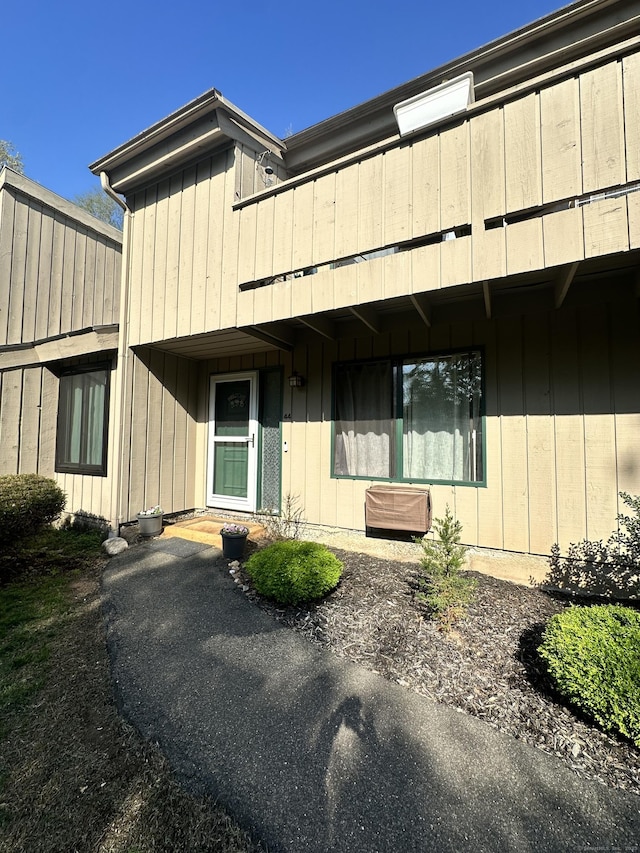 44 Mohawk Trl Unit 44, Guilford, CT 06437 - view of exterior entry