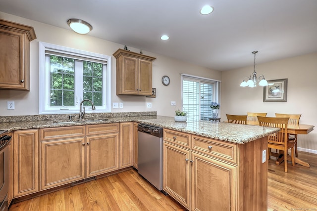 30 Prosperity Ct Unit 25, Southington, CT 06489 - kitchen featuring a peninsula, stainless steel appliances, healthy amount of natural light, light wood-type flooring, and recessed lighting
