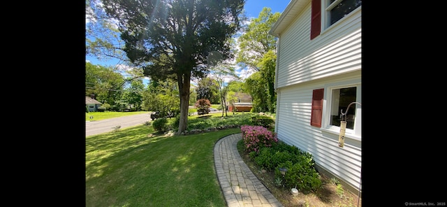 37 Shawnee Rd, Trumbull, CT 06611 - view of green lawn