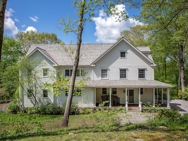 view of front of house featuring covered porch