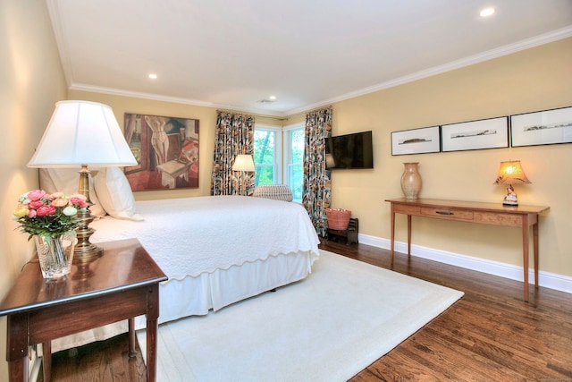 11 Tall Pines Dr, Weston, CT 06833 - bedroom with wood finished floors, ornamental molding, baseboards, and recessed lighting