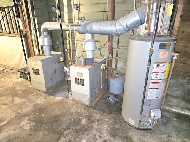 43 Westerly St, New Britain, CT 06053 - utilities featuring water heater