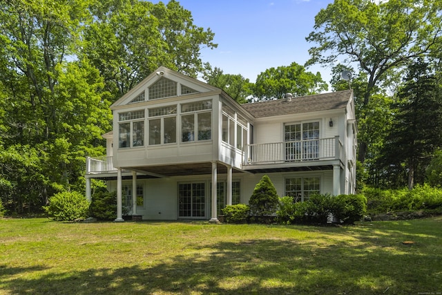 157 Pine Lake Rd, Westbrook, CT 06498 - back of property with a sunroom and a yard