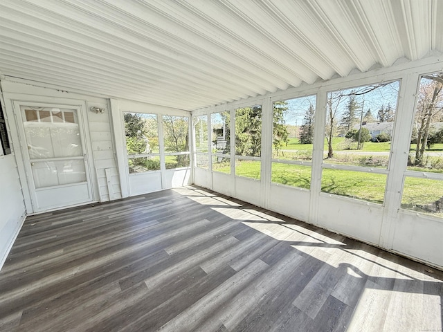 815 Alling Rd, Orange, CT 06477 - unfurnished sunroom featuring healthy amount of natural light