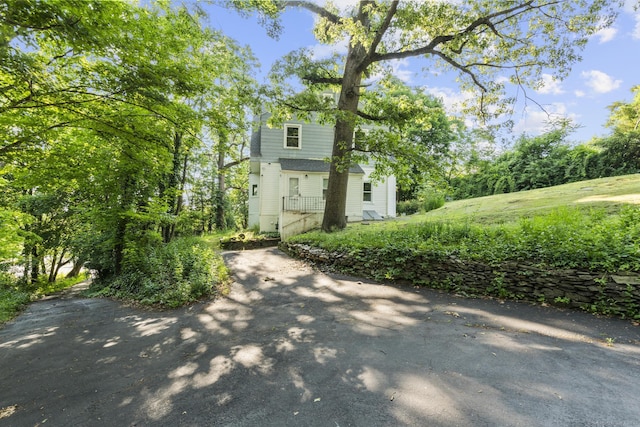 516 Savin Ave, West Haven, CT 06516 - view of side of property