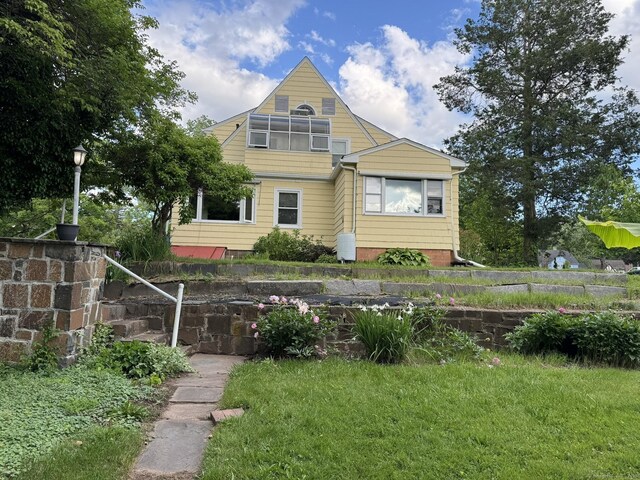 135 Lambert Ave, Meriden, CT 06451 - view of back of house