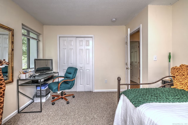 529 Woodward Ave Apt D, New Haven, CT 06512 - carpeted bedroom featuring baseboards and a closet