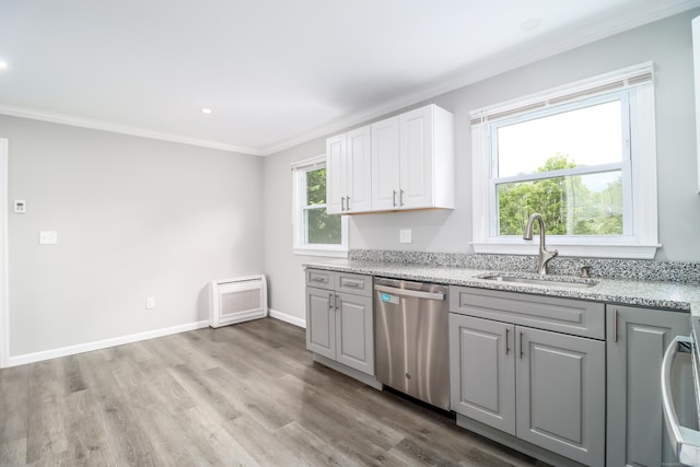17 Alan Ave, Danbury, CT 06811 - kitchen featuring stainless steel dishwasher, a sink, ornamental molding, gray cabinetry, and wood finished floors