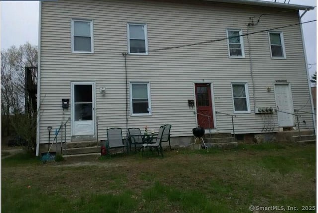 8-12 High St, Putnam, CT 06260 - back of house with entry steps