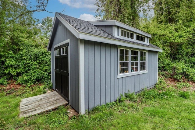 37A/K/A27 Oregon Ave, East Haven, CT 06512 - view of outbuilding featuring an outdoor structure