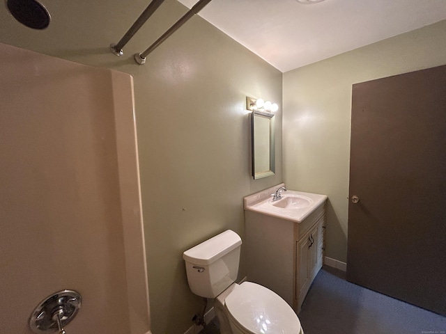 8 Pilgrim Hbr Unit A, Wallingford, CT 06492 - full bath featuring toilet, vanity, baseboards, and a shower