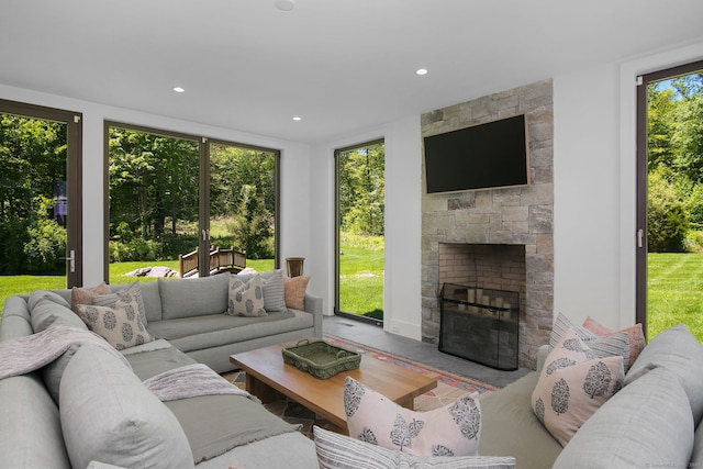 168 Proprietors Xing, New Canaan, CT 06840 - living room featuring a fireplace and recessed lighting