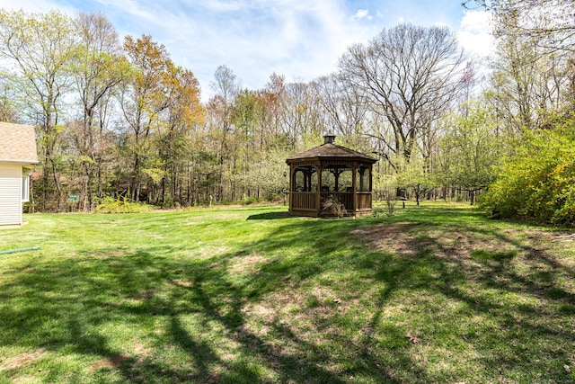 view of grassy yard featuring a gazebo
