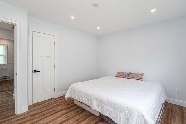 24 Sea Crest Ave, East Lyme, CT 06357 - bedroom featuring wood finished floors, baseboards, and recessed lighting