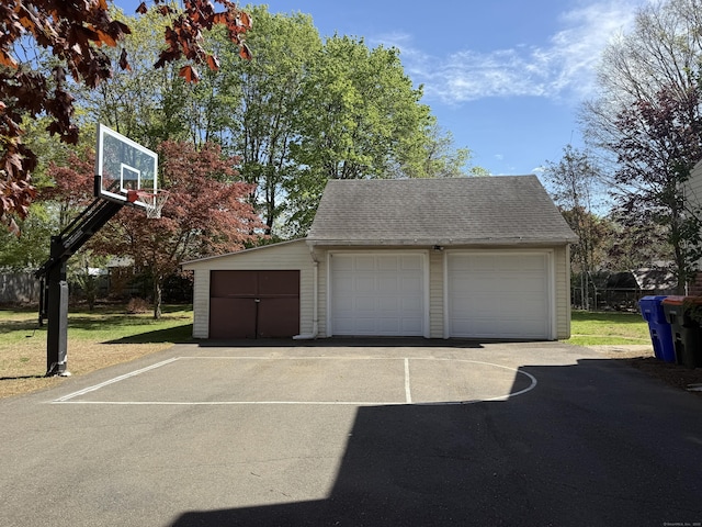 30 May St, Meriden, CT 06451 - view of detached garage