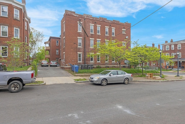 143 Putnam St, Hartford, CT 06106 - view of property