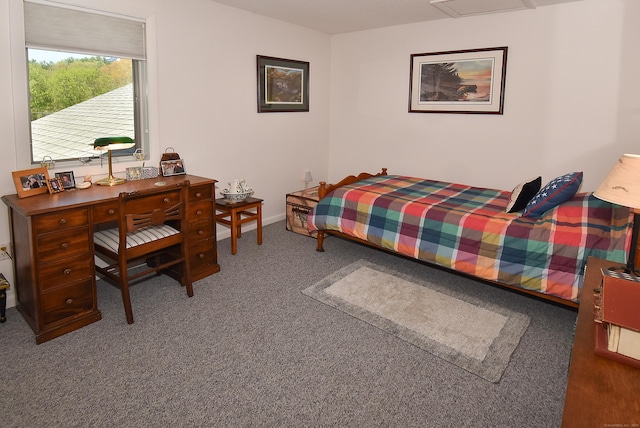 bedroom featuring carpet flooring