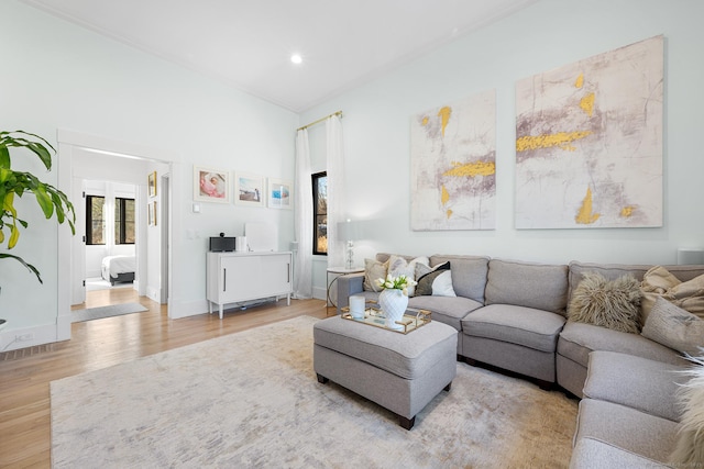 100 Georgetown Rd, Weston, CT 06883 - living room featuring wood finished floors, recessed lighting, and baseboards