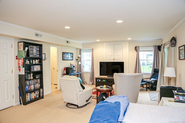 living room featuring crown molding, plenty of natural light, recessed lighting, and light colored carpet