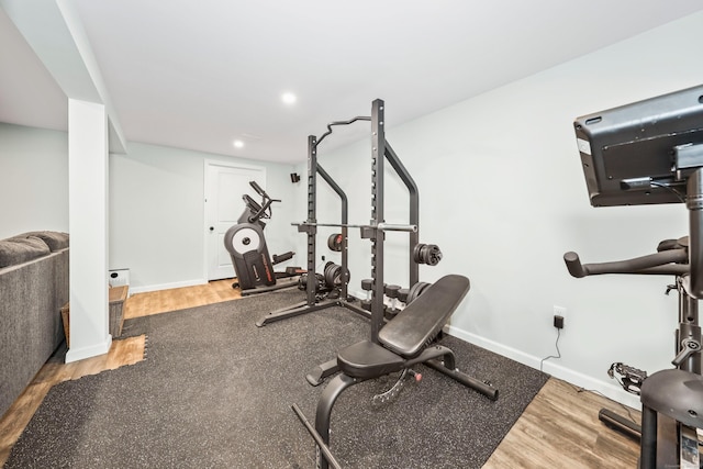 108 Fox Den Rd, Bristol, CT 06010 - workout room with wood finished floors, recessed lighting, and baseboards