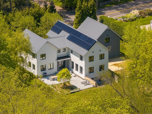 aerial view of property and surrounding area