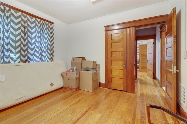 19 5th St, Ansonia, CT 06401 - empty room featuring light wood-type flooring and baseboards