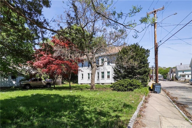 19 5th St, Ansonia, CT 06401 - view of front of property featuring a front yard