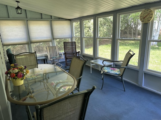 119 Chambers St, Manchester, CT 06042 - sunroom / solarium with vaulted ceiling