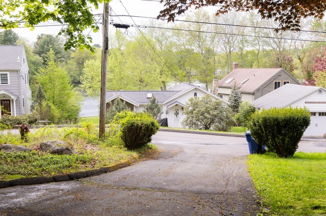 138 White Birch Dr, Guilford, CT 06437 - view of street