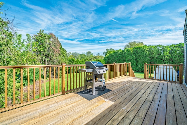 995 Maple St, Wethersfield, CT 06109 - deck with area for grilling