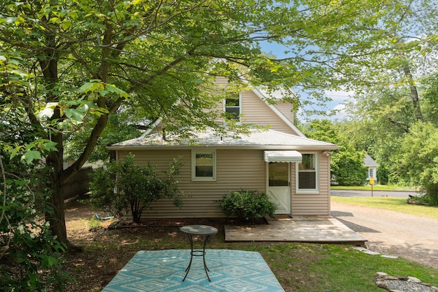 9 Florence St, East Haven, CT 06513 - view of back of property