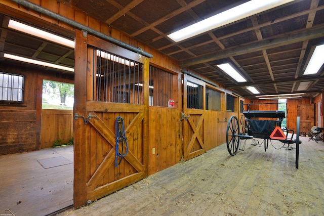 175 Pulpit Rock Rd, Woodstock, CT 06281 - view of stable